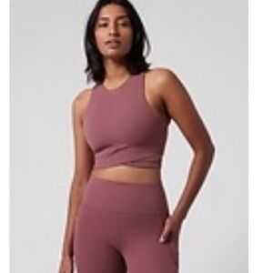 Athleta cut out cropped tank
